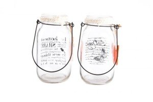 lámpás formájú üveg mécsestartó, gyertyatartó pillangó dekorral