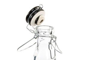 Csatos tároló üveg 500ml